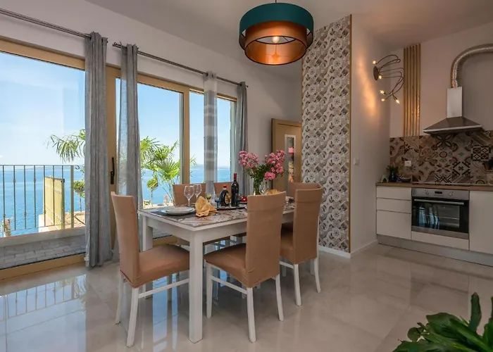 Holiday Home Villetta Belveder