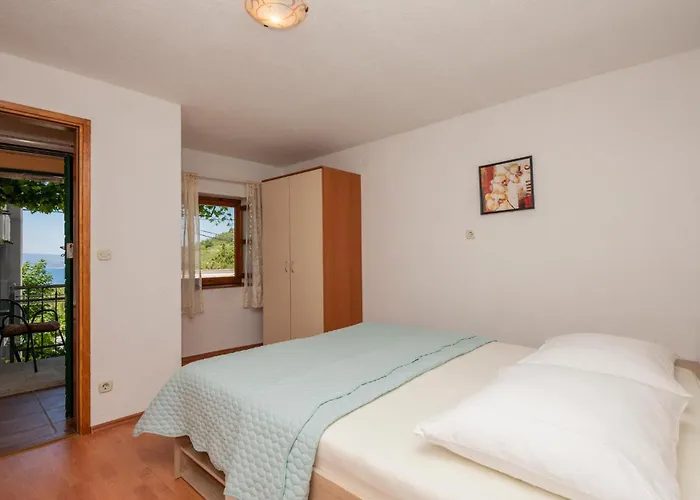 Wunderschönes Haus Mit 2 Schlafzimmern In Baska Voda